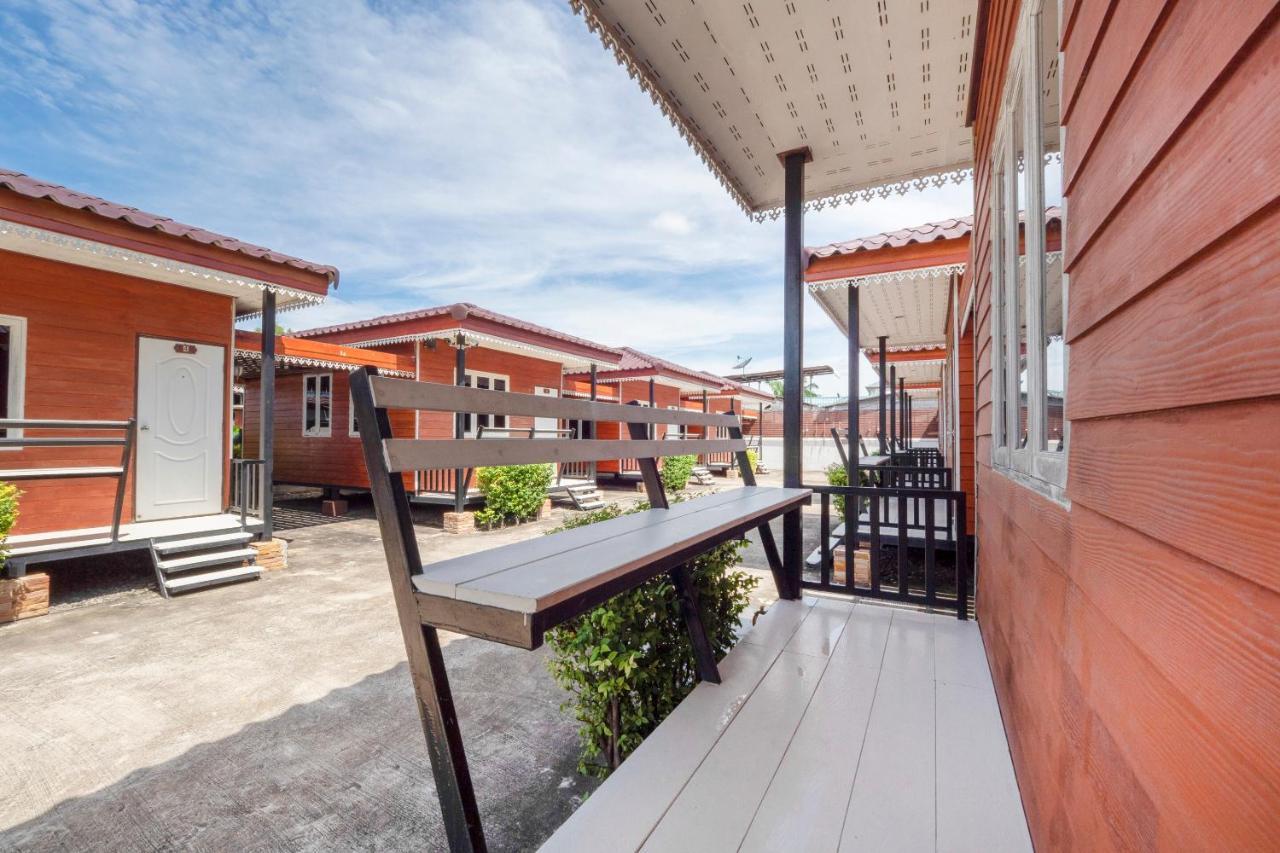 Oyo 1166 Train Way Resort Ban Rai  Luaran gambar
